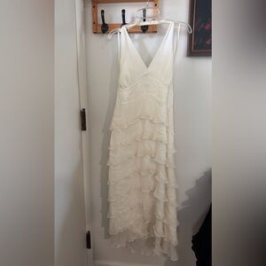 Dave & Johnny Cream Layered V-Neck Wedding Dress